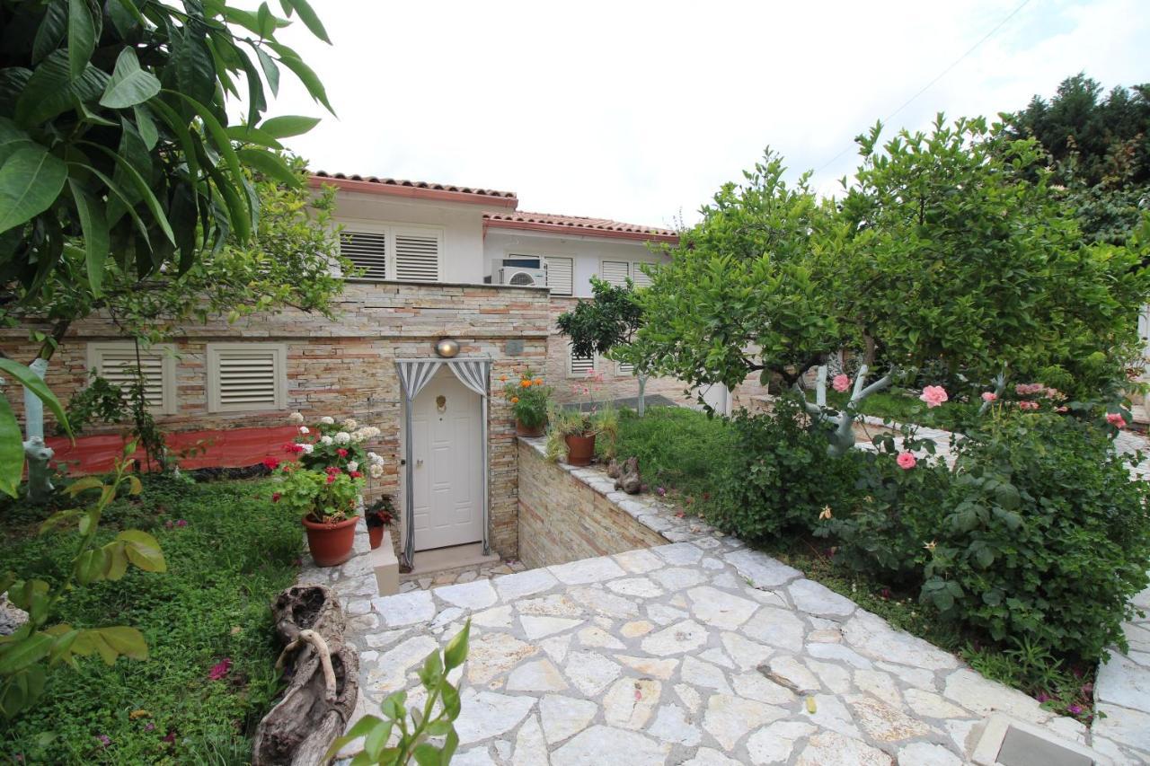The Bay Apartments Sarandë Exterior foto